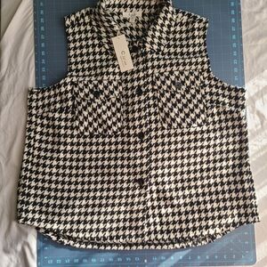 Chic Black and White Houndstooth Sleeveless Vest Versatile Chic Academia Grunge